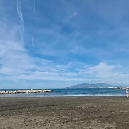 Apartamento Cerca De La Playa Lejlighed Málaga Eksteriør billede
